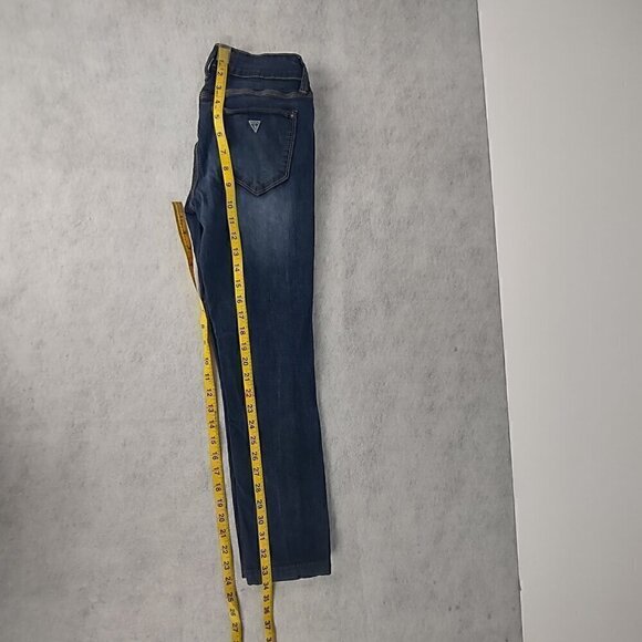 Guess 1981 Los Angeles Mid Rise Sienna Curvy Fit Skinny Jeans Size 23 (EST) - Picture 7 of 10